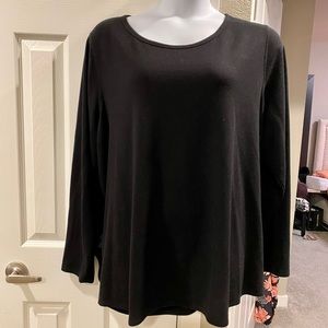 Old navy active wear top.